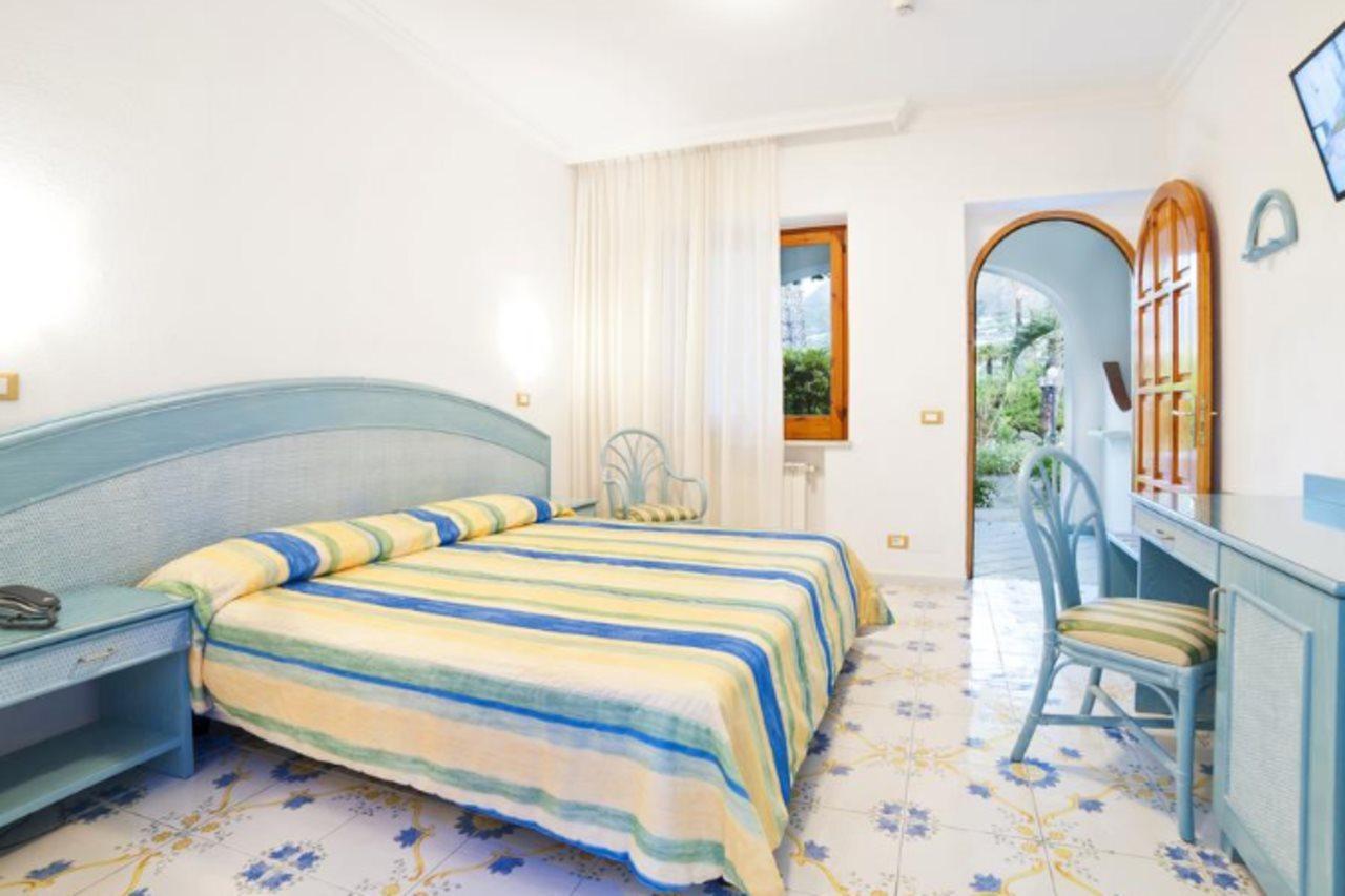 Park Hotel Terme Mediterraneo Forio  Luaran gambar
